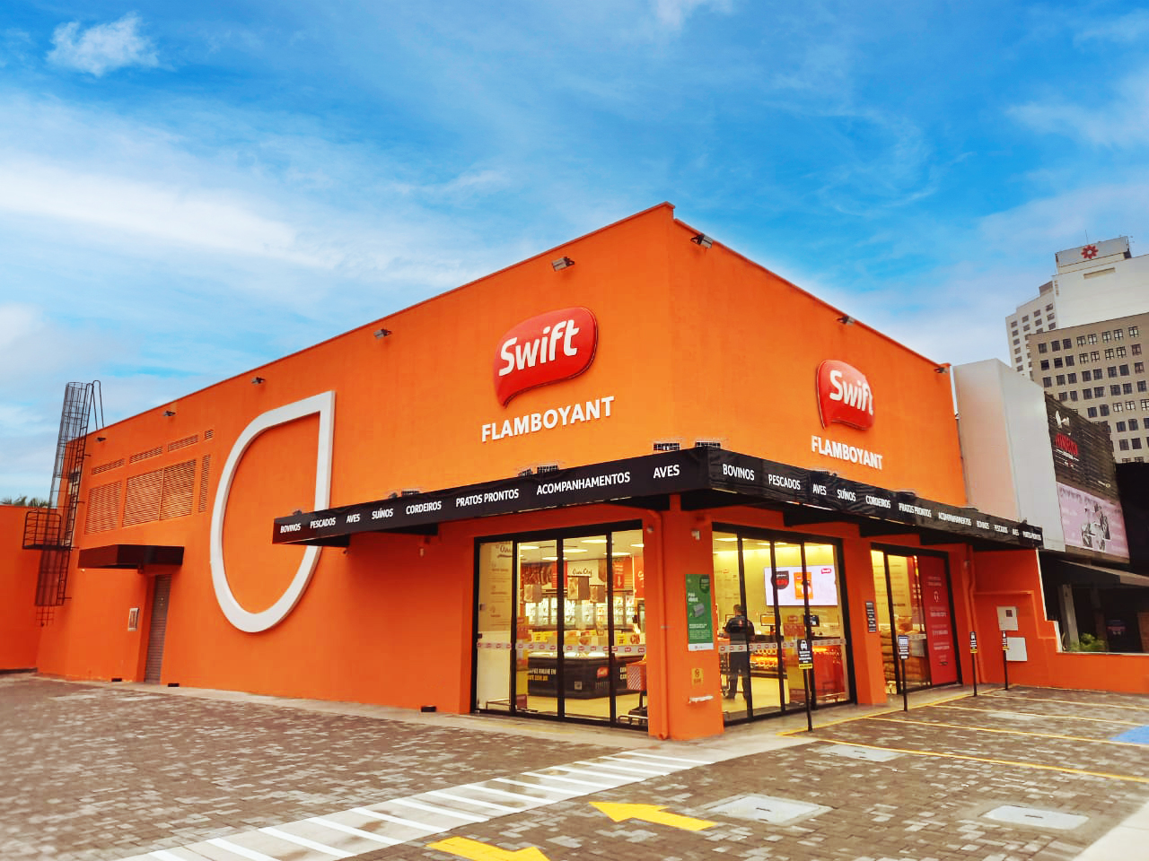 Mercado da Carne Swift inaugura loja em Maringá